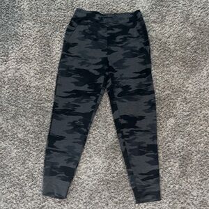 Balance collection Camo joggers size medium